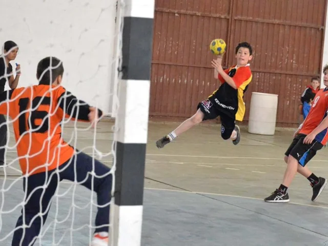 3 ESPECIALIZACION DEPORTIVA